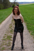 fruehlingswandern_in_high_heels04
