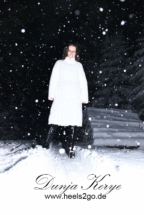 high_heel_stiefel_im_schnee02