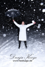high_heel_stiefel_im_schnee08